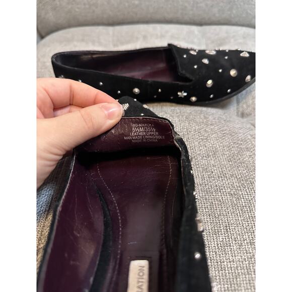 BCBG size 5.5 Nikkola black suede pointed-toe loafers silver-toned stars - Picture 7 of 7